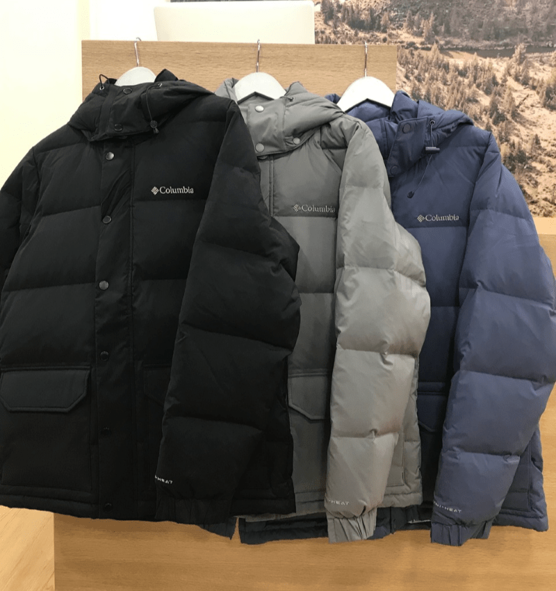 軽くて保温性抜群　ダウンジャケット