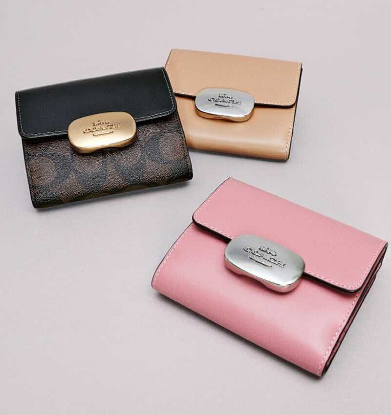 Lucky! Coachの開運財布