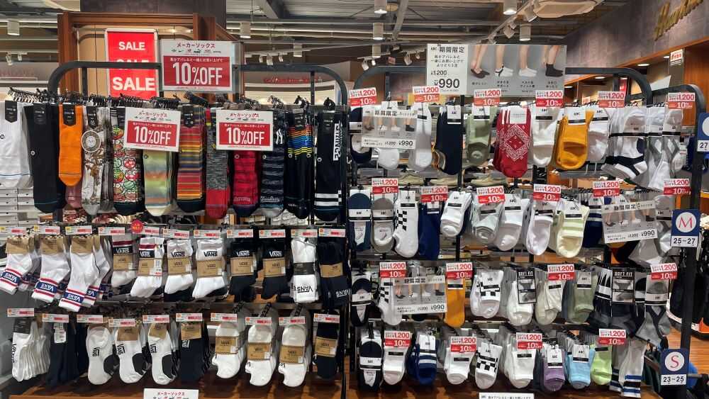 アウトレット NIKE/ナイキ】V2K ラン｜ベーセーストックのアウトレット通販