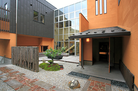 ONSEN RYOKAN 山喜