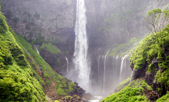 華厳ノ滝