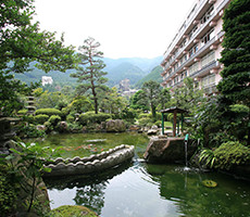 望川館